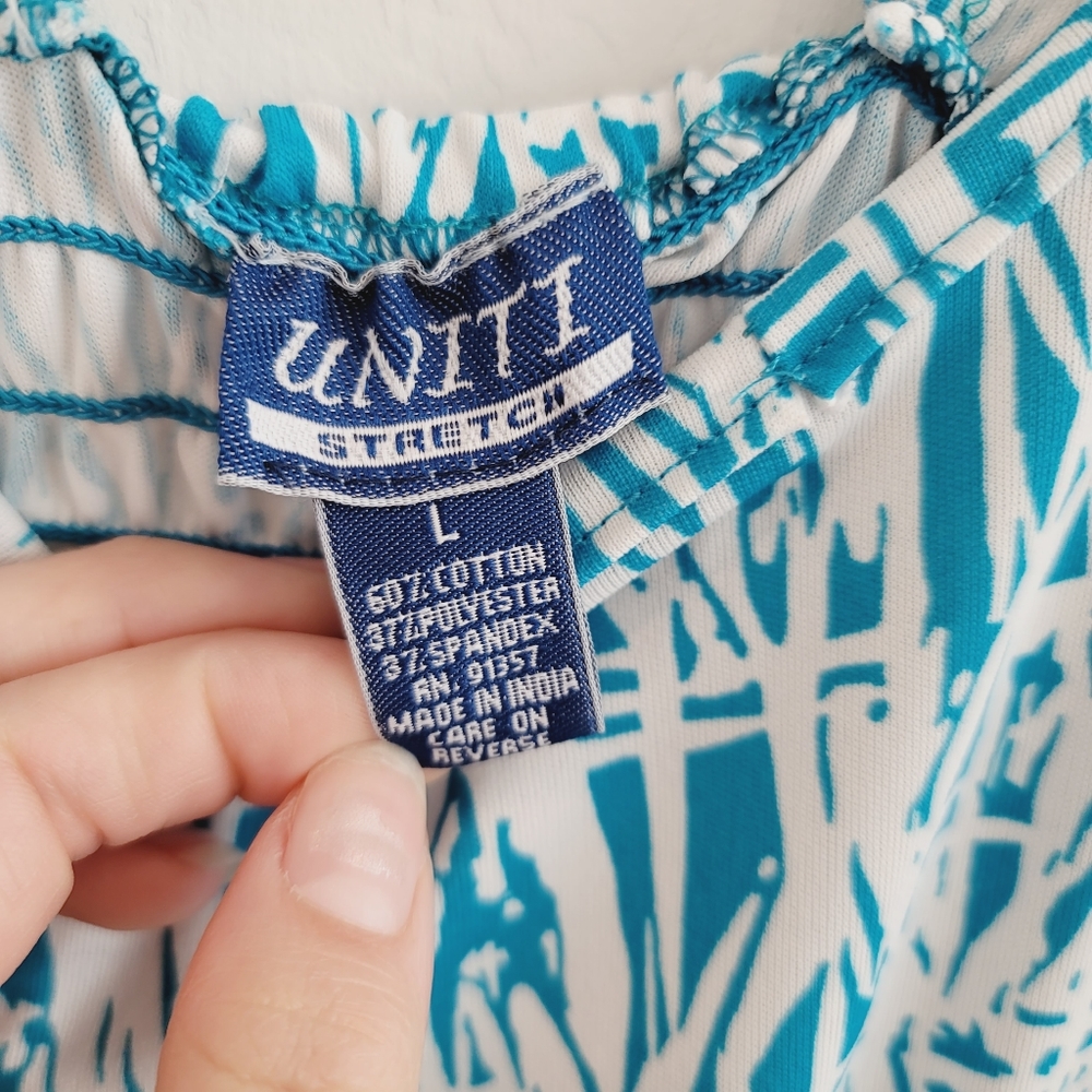 Uniti Stretch Blue and White Romper Size Large - Picture 8 of 14